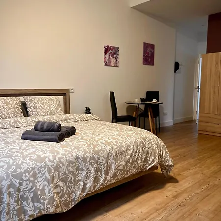 A Muralha شقة بورتو